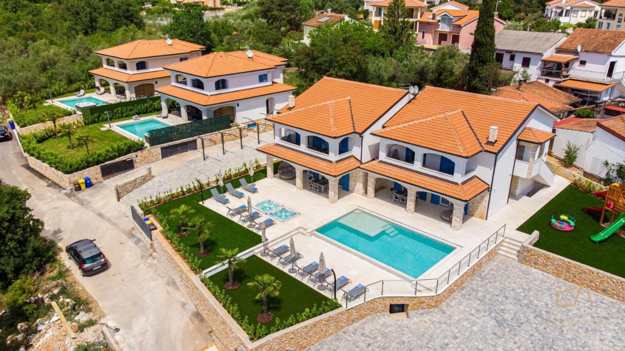 Luxury Apartments Loma Sveti Vid-Miholjice Eksteriør bilde